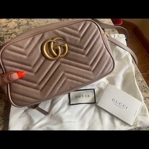 Gucci GG Marmont small matelasse camera bag